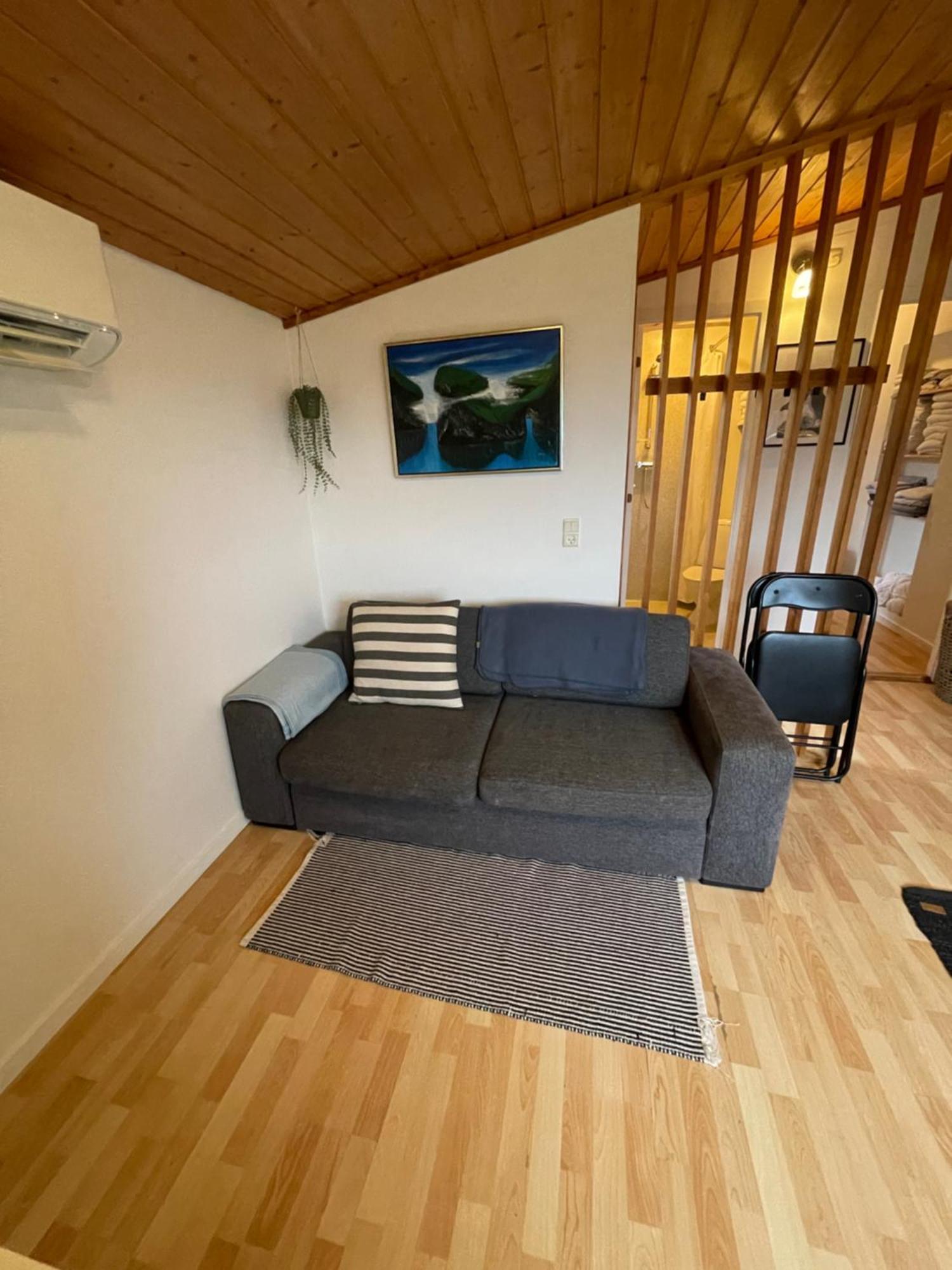 Cozy apartment in Tórshavn, Faroe Island with free parking. Exterior foto